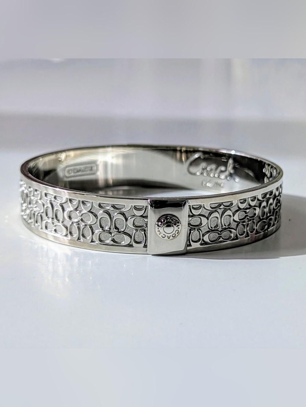 Coach Signature C Wide Bangle Bracelet Silver Tone Continuous Band 43g